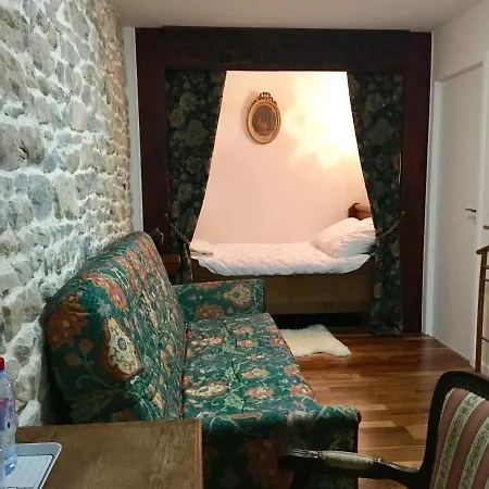 ベッド・アンド・ブレックファスト Presbytere