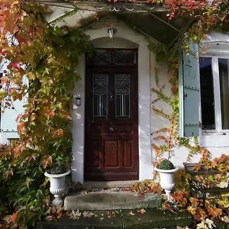 ベッド・アンド・ブレックファスト Presbytere 3*