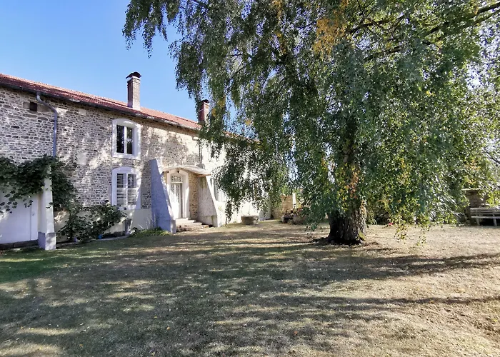 Presbytere فندق مبيت وإفطار