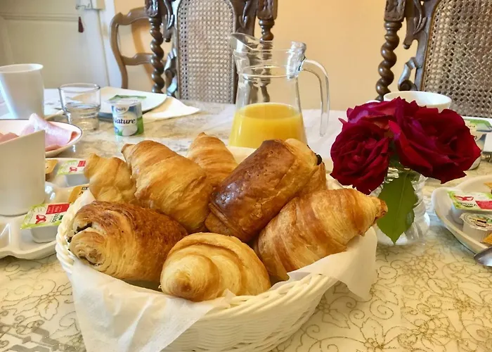 فندق مبيت وإفطار Presbytere Sauville (Vosges)